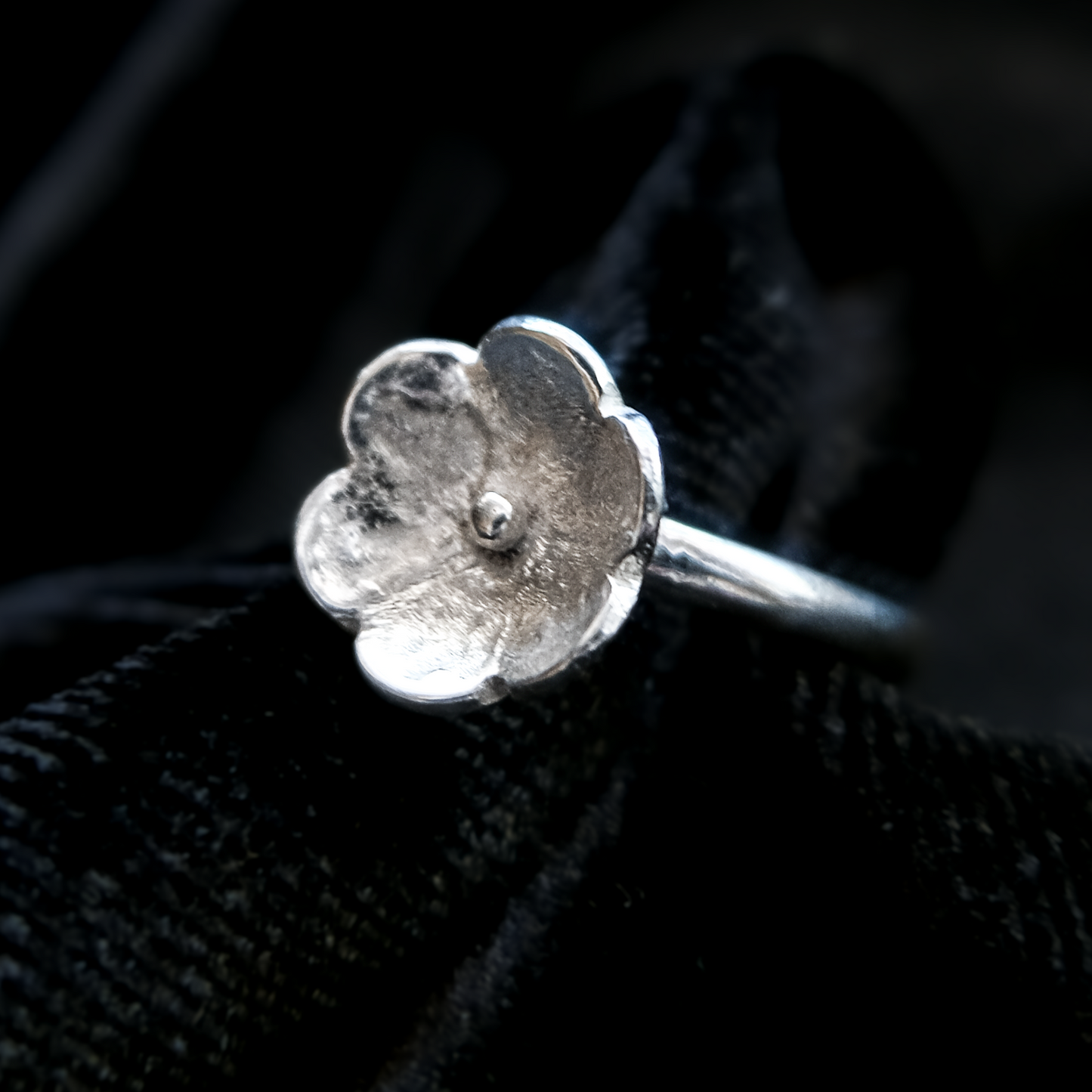 🌸 Sterling Silver Flower Ring