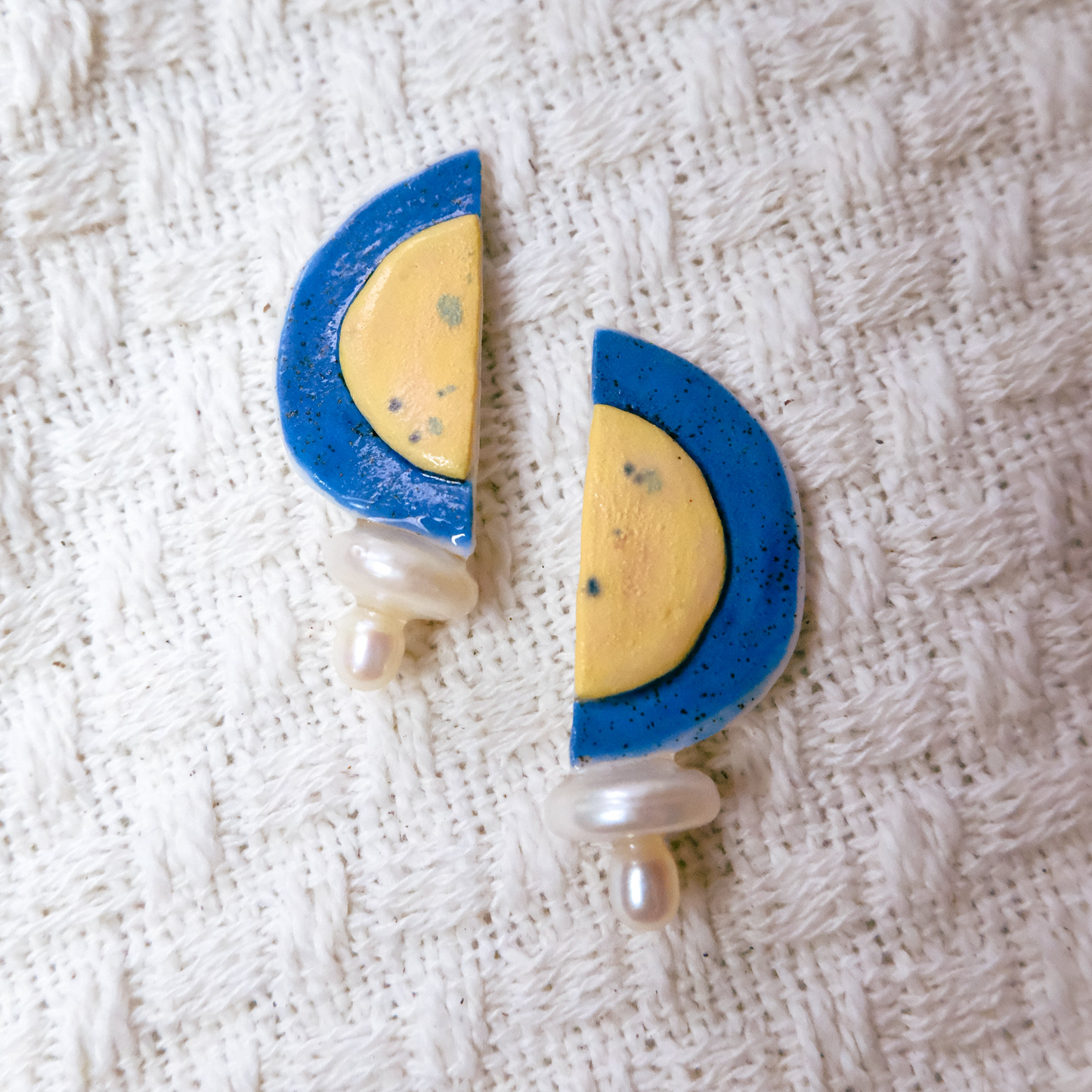 Artistic Pearl Clay Stud Earrings Dark Blue & Yellow