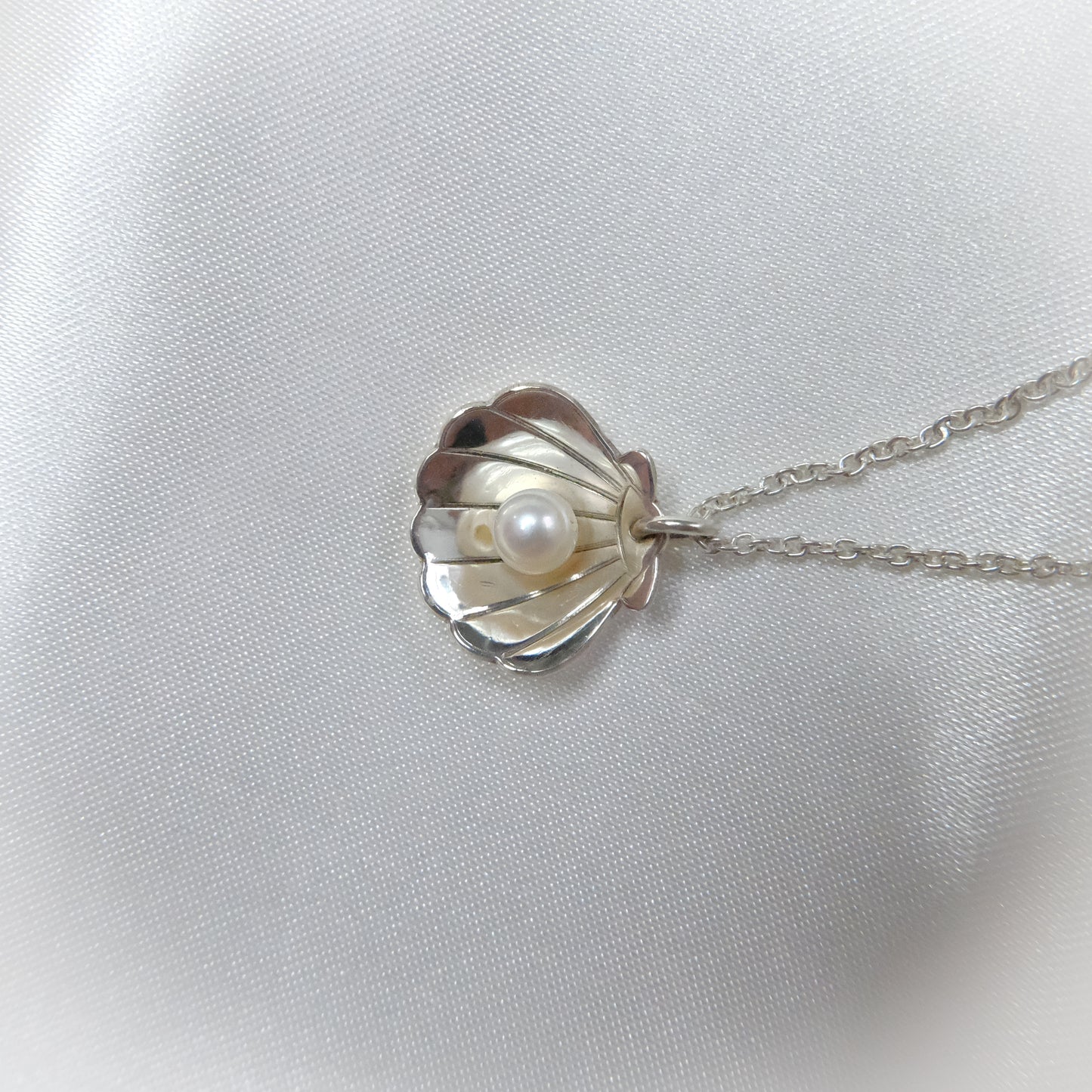 Pearl Treasure Shell Necklace